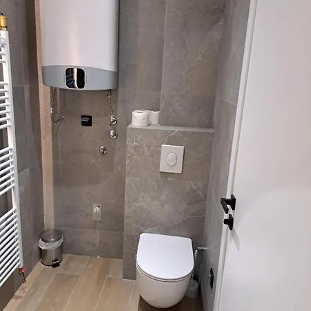 Iskra Mont Apartment