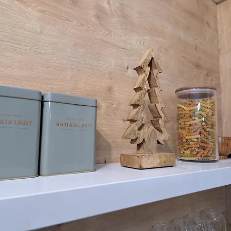 Lejlighed Iskra Mont *