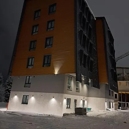 Iskra Mont Apartman
